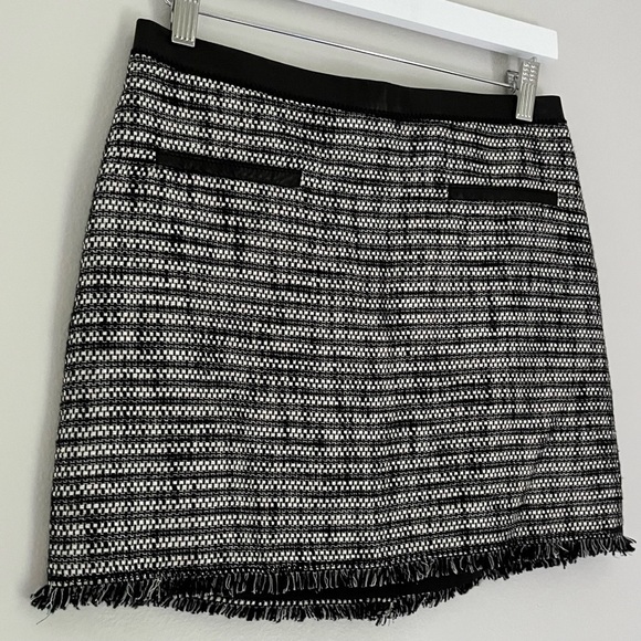 Rebecca Taylor Lamb Leather Trim Linen Tweed Fringe Mini Skirt Grey Black Size 4 - Picture 3 of 9